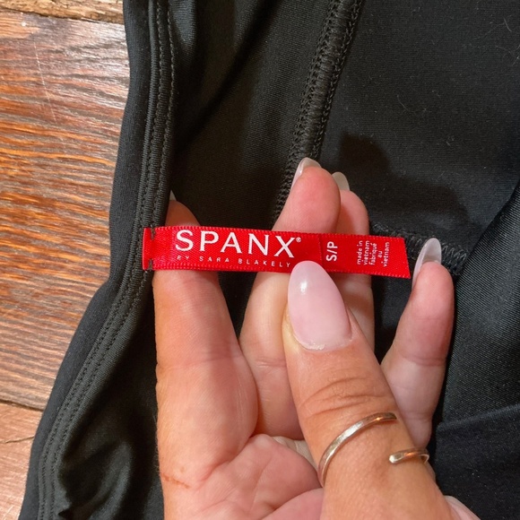 Spanx Faux Leather Leggings Black High Rise Shaping Pants Size Small - Picture 6 of 9